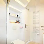 2 Bedroom Cozy In Holiday home