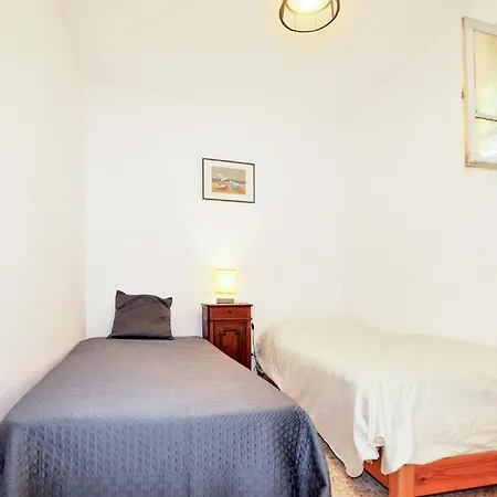 Σπίτι διακοπών 2 Bedroom Gorgeous In *