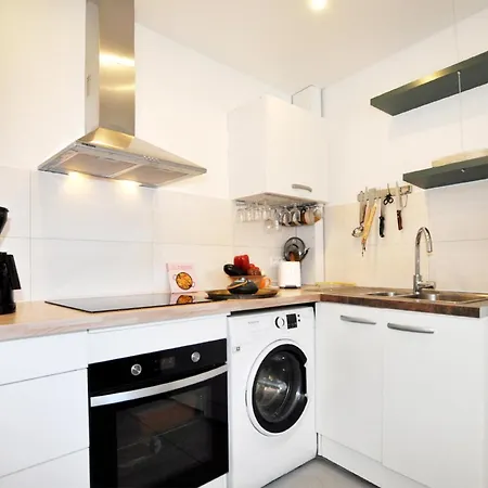 In With Kitchen * Bizanet