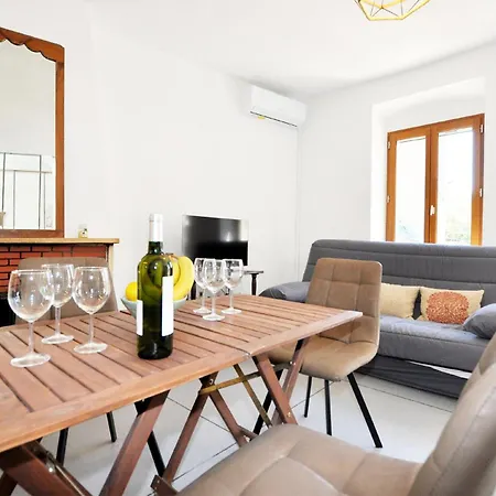 Holiday home 2 Bedroom Cozy In *